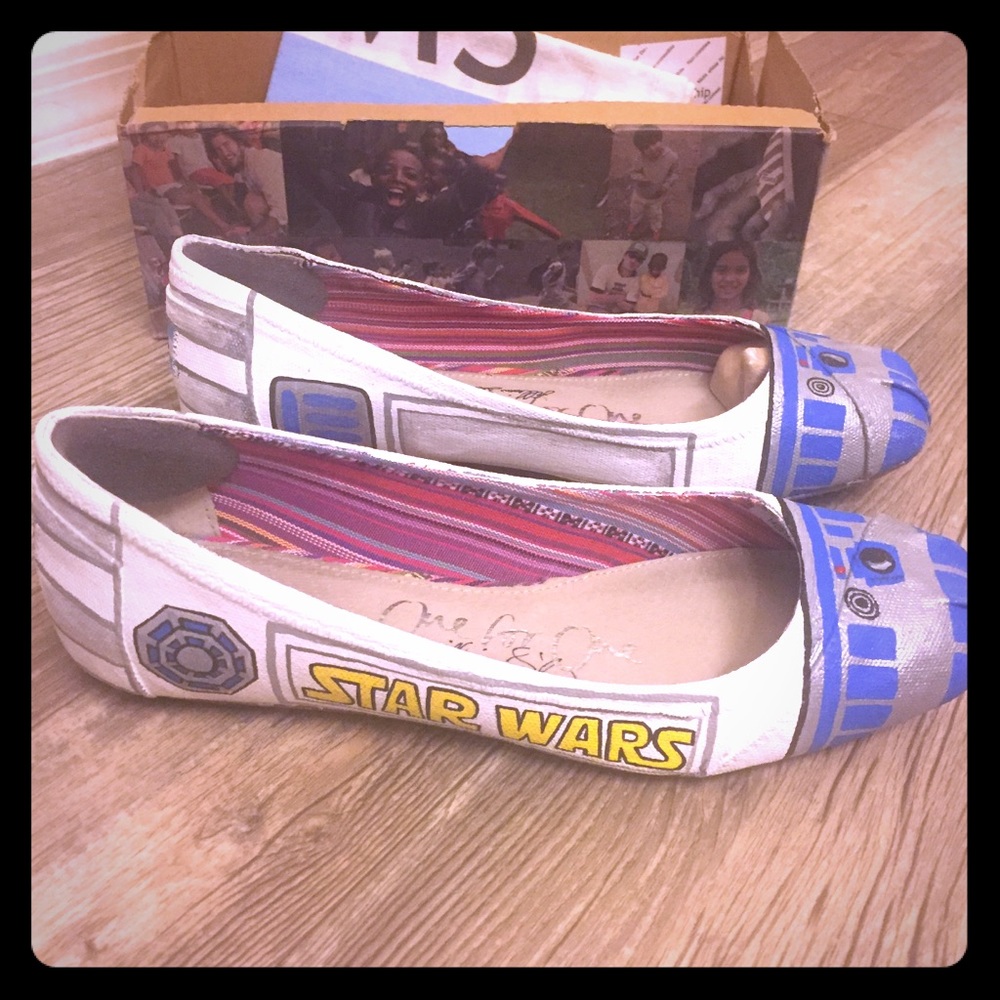 TOMS Ballet Flats Custom Painted Star Wars R2D2